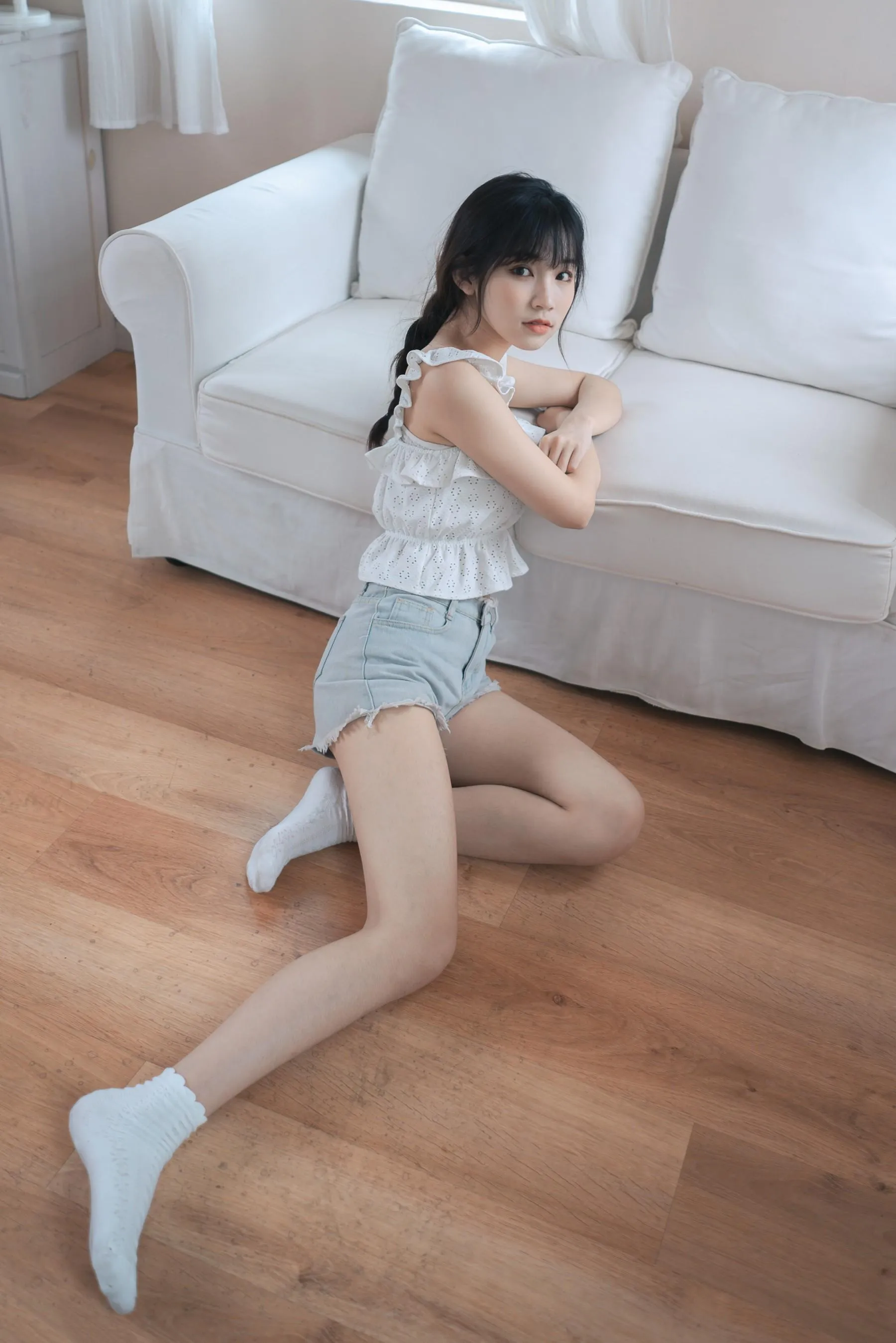 [YITUYU艺图语]2021.11.03 休息日 阿桐 [23P]插图2